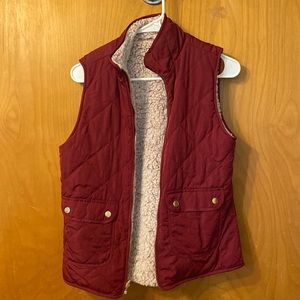 Reversible Sherpa lines vest